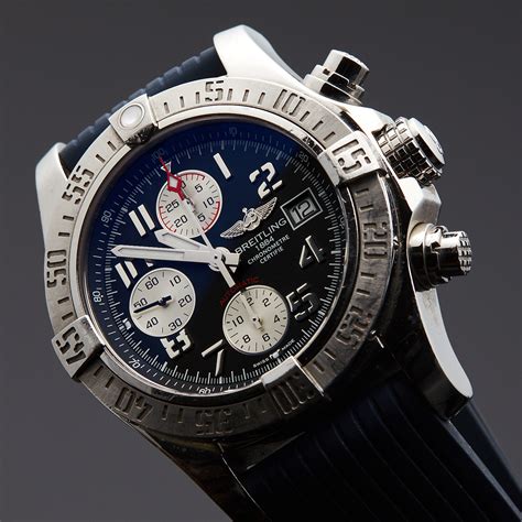 breitling avanger 2